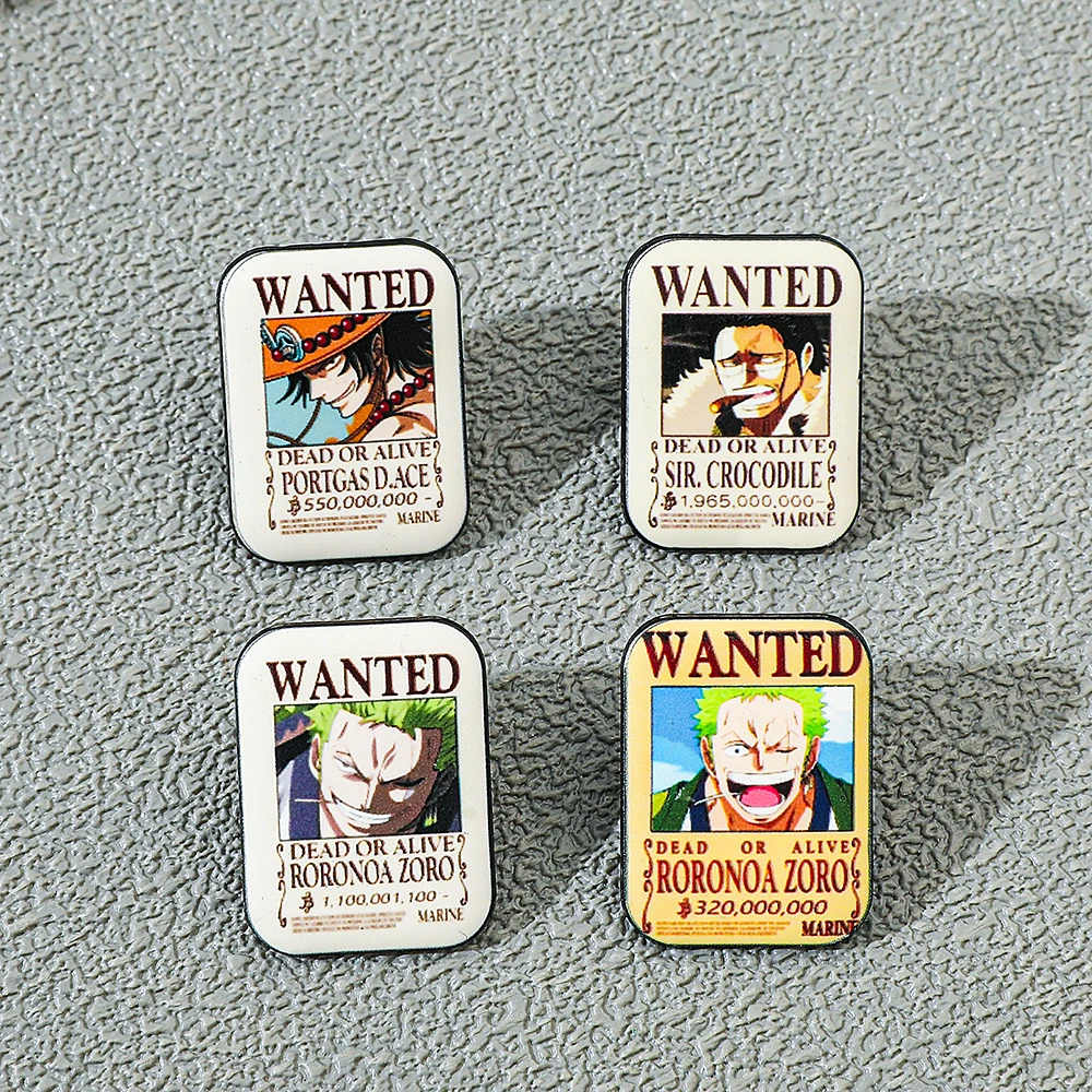 4 Pezzi Spilla Anime ONE PIECE - Lapel Pin Enamel recensione e prezzo