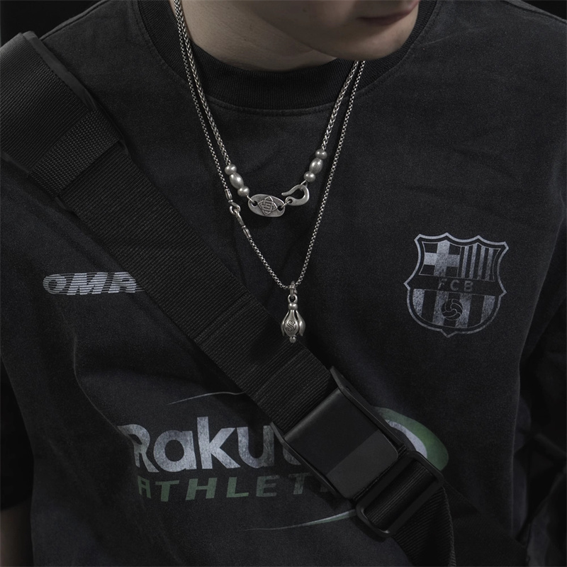 Collana con ciondolo fiore di  - Men'S Accessories Instagram recensione e prezzo